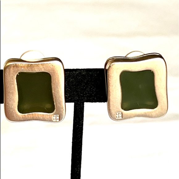GIVENCHY Vintage Brushed SilverTone Green Resin Clip Earrings - Picture 3 of 11